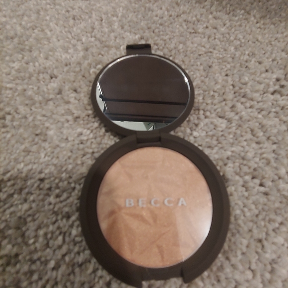 Becca bundle! - Picture 3 of 5